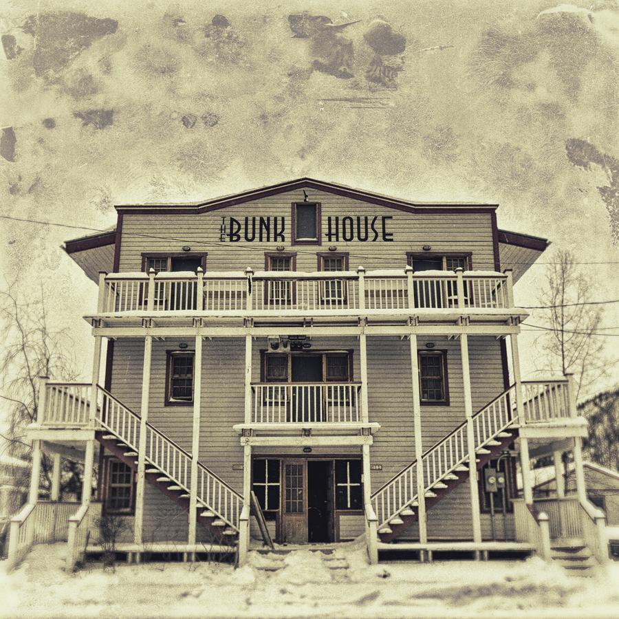 The Bunkhouse Hotel Dawson City Bagian luar foto