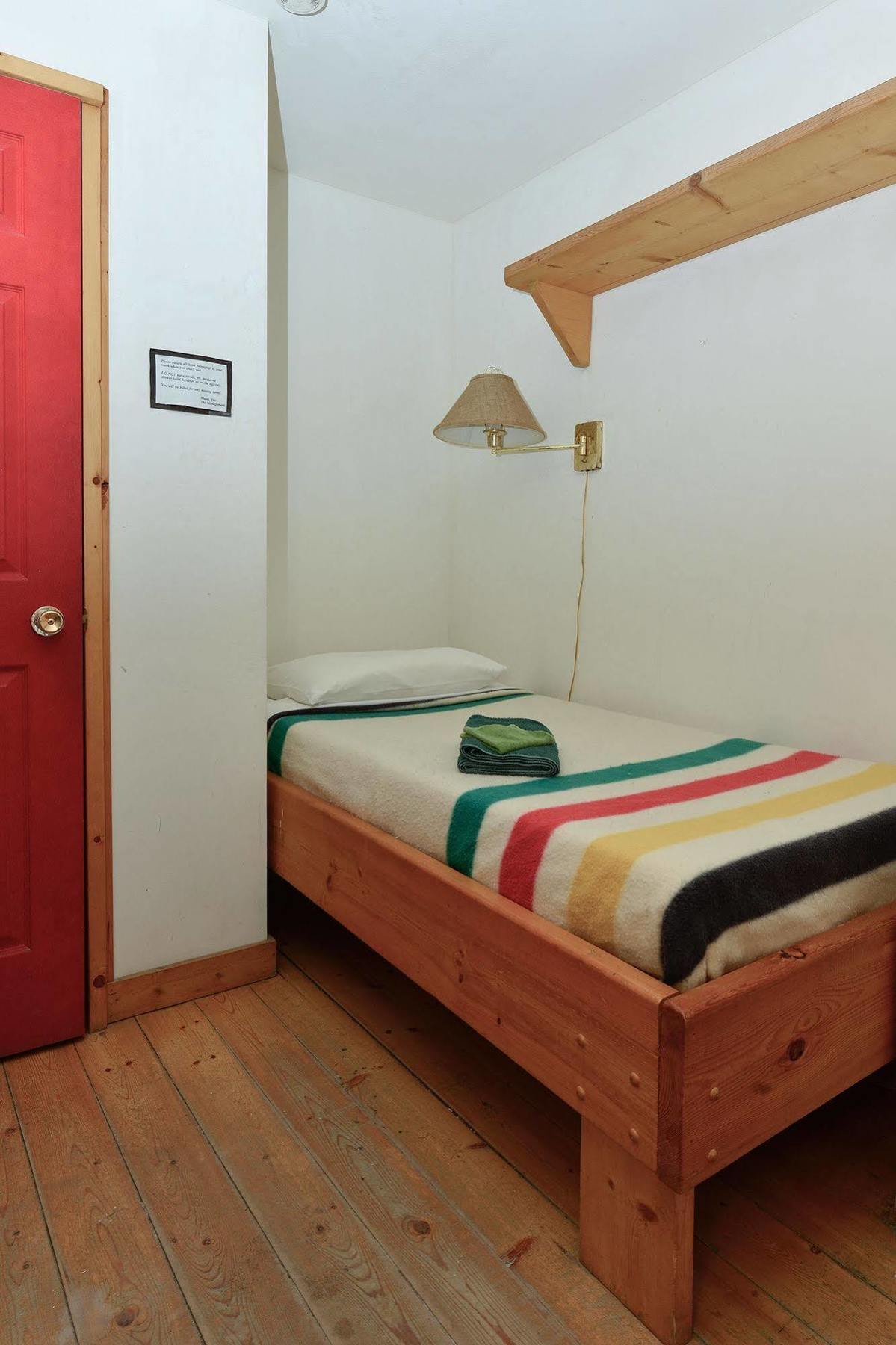 The Bunkhouse Hotel Dawson City Bagian luar foto
